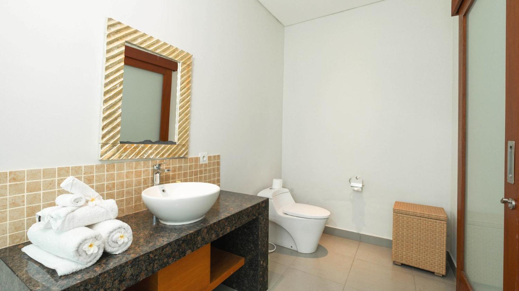 Villa Yenian By Villa Finder Canggu Eksteriør billede